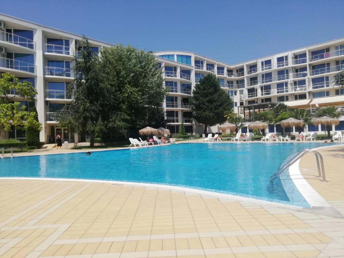 Atlantis Resort D111 Апартамент Burgas Esterno foto