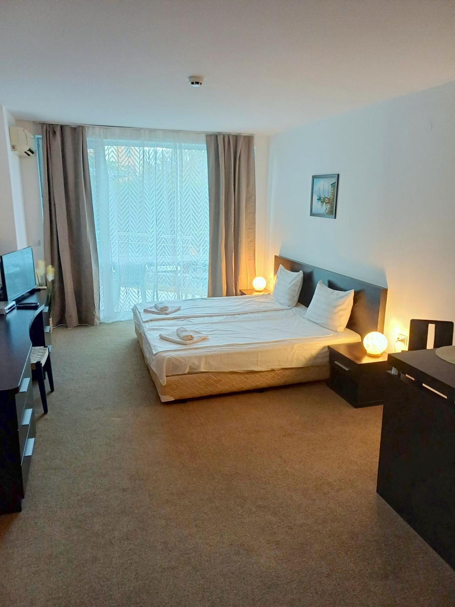 Atlantis Resort D111 Апартамент Burgas Esterno foto