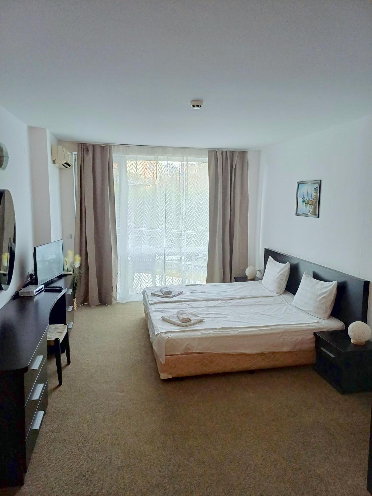 Atlantis Resort D111 Апартамент Burgas Esterno foto